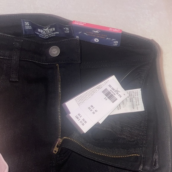 (BRAND NEW) Hollister Ultra High-Rise Super Skinny Black Jean ripped - Picture 5 of 6